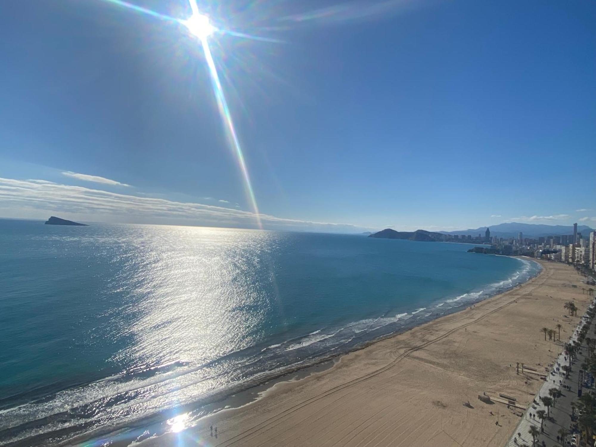 Apartamento Torre Levante 2 Habitaciones Бенидорм Экстерьер фото